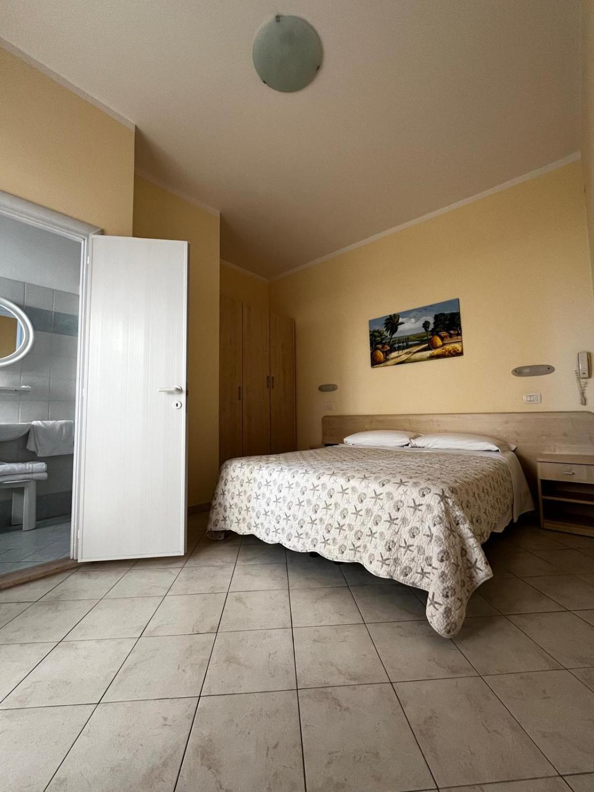 Hotel Giove Dipendenza Hotel Fiamma Cesenatico Zewnętrze zdjęcie