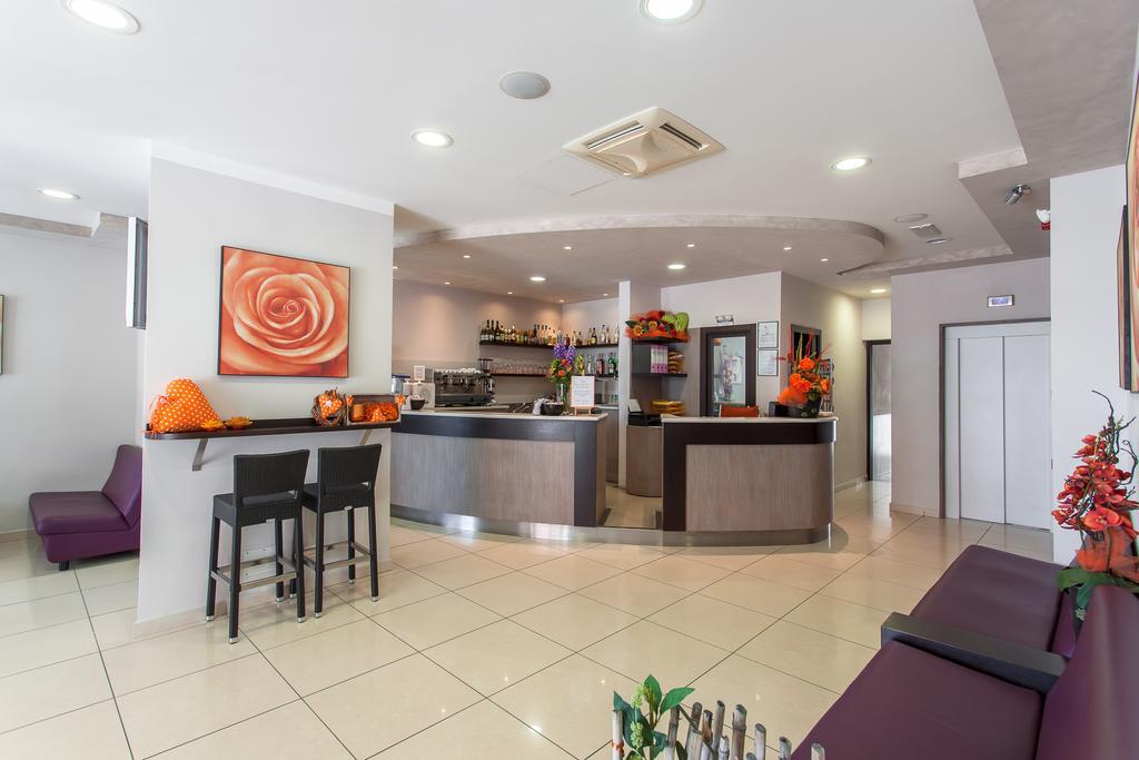 Hotel Giove Dipendenza Hotel Fiamma Cesenatico Zewnętrze zdjęcie